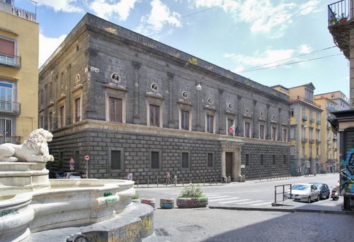 architettura napoli 500